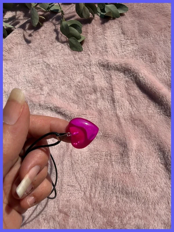 Colar com pingente coração rosa fúcsia – photo 3